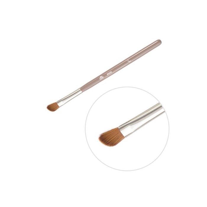 Angled Eyeshadow Contour Brush